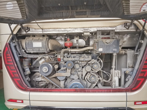 EXPÉDITION RAPIDE pour Autocar de Luxe Diesel d'Occasion LHD avec 38-48 Sièges pour Voyages Touristiques, Urbains et Longue Distance 2023 - Product Image 5