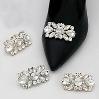 2024 nouveau verre clouté chaussures à talons hauts accessoires chaussures clip alliage strass chaussure fleur breloques amovible bricolage décorations