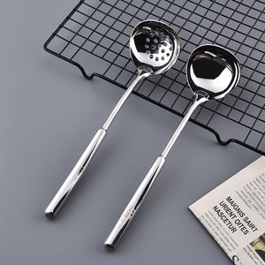 卸売ステンレス鋼304台所用品曲がった形スープ鍋スロット付きスープ鍋スプーン - Product Image 2