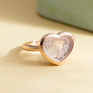 Anillo MSR-1587 de Oro de 18K Personalizado con Diamante Redondo en Forma de Corazón, Diamante de Laboratorio - Product Image 3