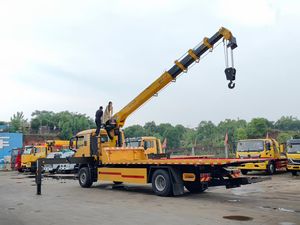 Tractores de Remolque de 10 Toneladas y Camiones de Rescate Equipados con Grúas de 8 Toneladas Disponibles para Rescate de Vehículos Averiados, Ahora en Oferta - Product Image 6