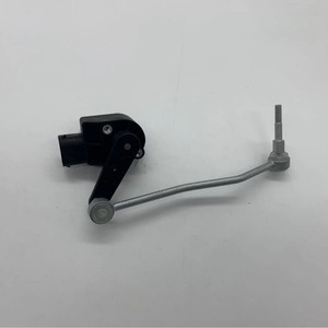Capteur de hauteur de véhicule Audi 4E0941285G 4E0941285E 4E0941285F pour remplacement du système de suspension - Product Image 1