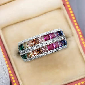 Ciondolo Geometrico A151 in Lega di Zinco con Zirconi Taglio Princess, Gioiello Unisex alla Moda - Product Image 1