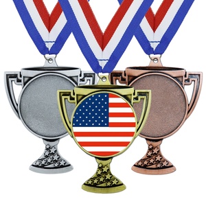 Medalla Personalizada LY, Medallas Deportivas de Metal, Medalla Dorada en Blanco y Trofeos - Product Image 1