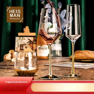 مجموعة كؤوس نبيذ أحمر حديثة مطلية بالذهب خالية من الرصاص من الكريستال بساق طويلة، طقم من 3 قطع بجودة فندقية لكؤوس العصير جاهزة للاستخدام - Product Image 1