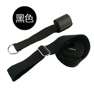 Sangle de yoga noire Kaede à fixer sur la porte pour étirements de ballet, entraînement de splits, fitness et exercices de danse - Product Image 3