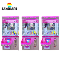 Vente chaude de haute qualité Mini poupée griffe Machine monnayeur jeu Machine en plastique grue griffe Machine
