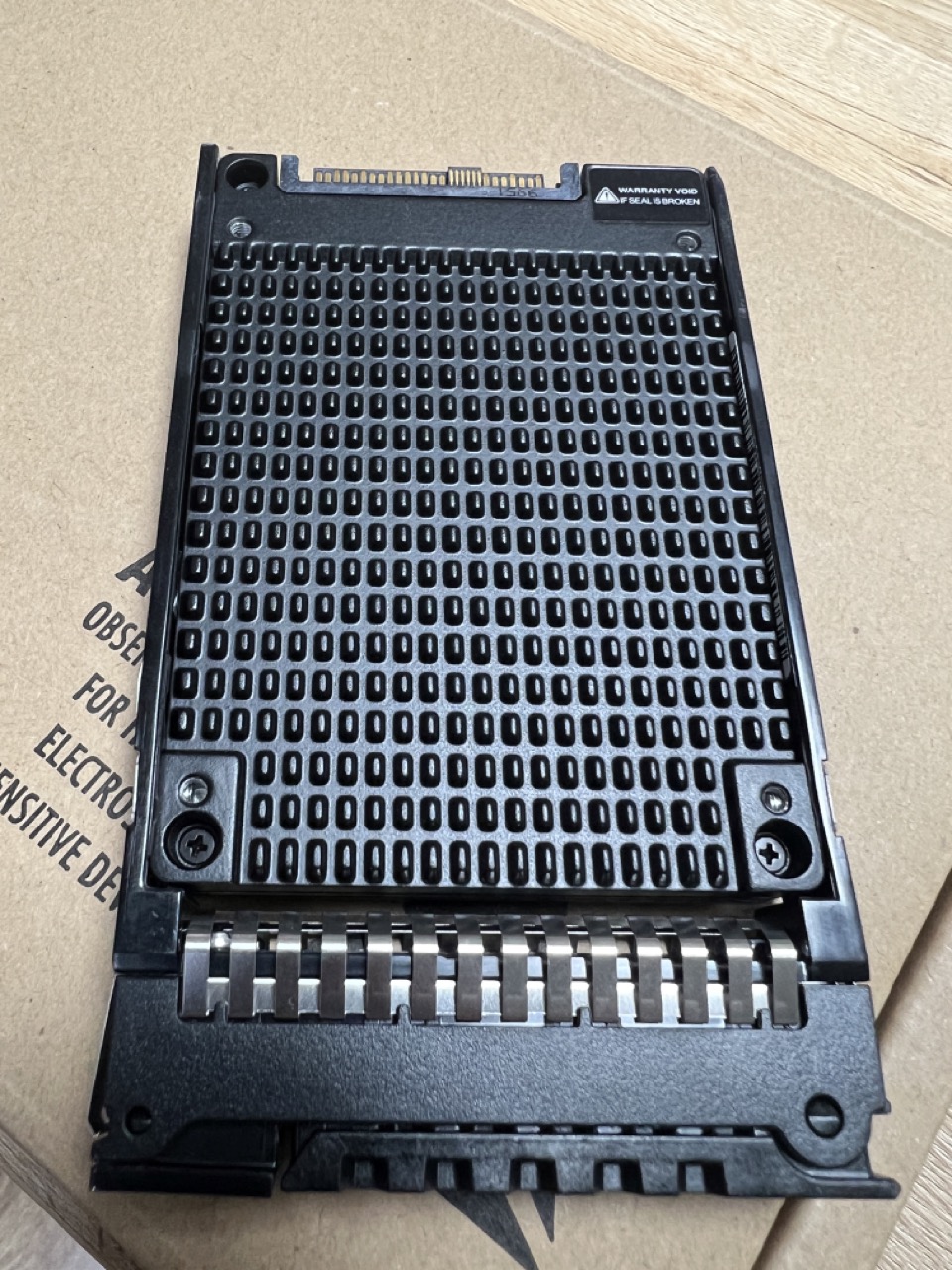 FH55/B1★第7世代 i3-7100★M.2 SSD 256G+HDD 1T Upgrade Your Storage with 7.68TB NVMe SSD, Featuring 02354MGC