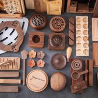Produits en bois massif, noyer noir, hêtre et divers accessoires artisanaux en bois, sculpture et façonnage, personnalisation.