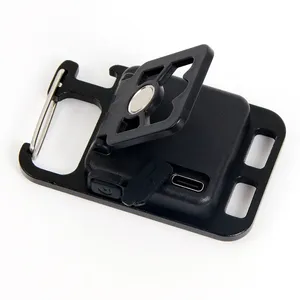 Móc KHóa Đèn Bỏ Túi Xách Tay 4 Chế Độ Ánh Sáng Sạc Được Đèn Pin Mini Kèm Dụng Cụ Mở Chai Đế Nam Châm Gấp Gọn Đèn Xanh Đỏ - Product Image 3