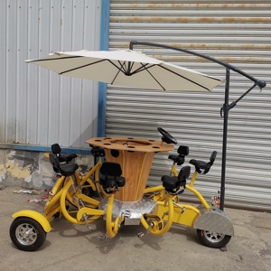 Tricycle à pédales 8 passagers pour les fêtes touristiques Pubs ou conférences Vélo Surrey confortable pour les groupes - Product Image 4