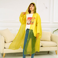 Veste en plastique vente en gros Poncho de pluie imperméable jetable pour la saison des pluies
