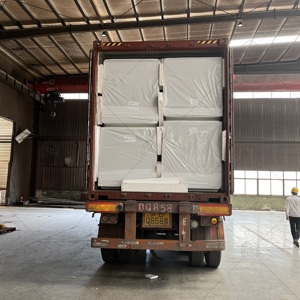 La Chine a fait des panneaux sandwich isolés <span class=keywords><strong>de</strong></span> <span class=keywords><strong>laine</strong></span> <span class=keywords><strong>de</strong></span> <span class=keywords><strong>verre</strong></span> <span class=keywords><strong>de</strong></span> mur <span class=keywords><strong>de</strong></span> <span class=keywords><strong>50</strong></span> <span class=keywords><strong>mm</strong></span> pour l'entrepôt - Product Image 6