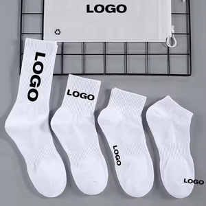<span class=keywords><strong>Chaussettes</strong></span> de sport de compression en coton unisexe <span class=keywords><strong>avec</strong></span> logo personnalisé Funny Grip Toe Design for Youth Bottom Position Logo - Product Image 1
