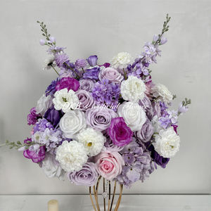 Boule de fleurs de luxe en soie moderne de 50 cm, de couleur violette, pour décoration de fête ou d'événement. - Product Image 3