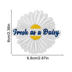 แผ่นปักลายดอกเดซี่สีขาวสดใสแบบรีดติดเสื้อผ้า กระเป๋าเป้สะพายหลัง สำหรับตกแต่ง - Product Image 4