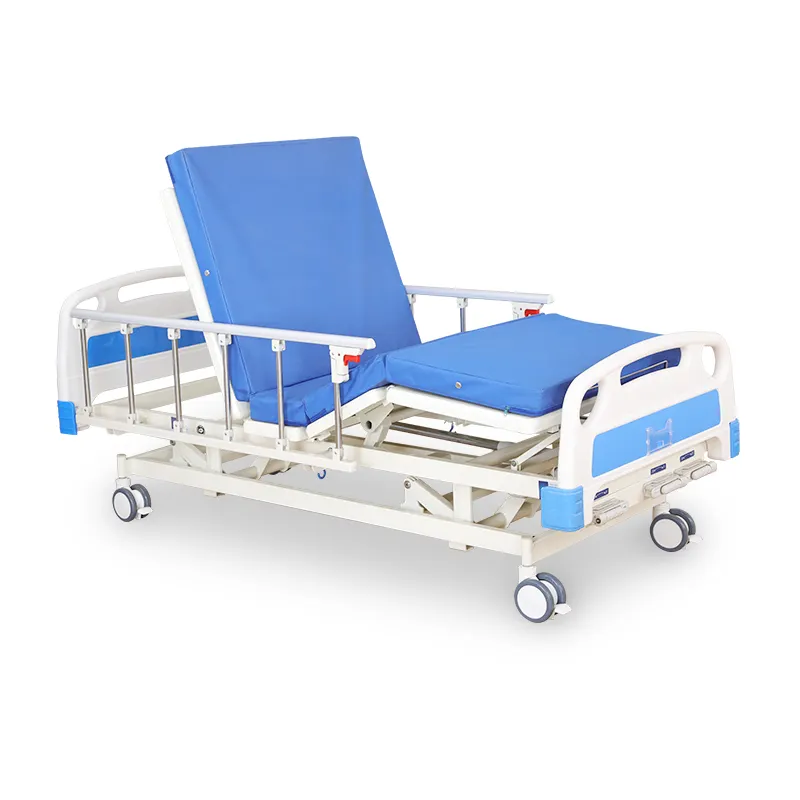 Model terbaru 3 fungsi perawatan rumah sakit perawatan rumah medis tempat tidur manual dapat disesuaikan peralatan rumah sakit tempat tidur