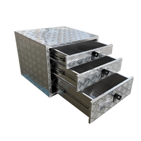 Boîte à outils de chargement supérieure pour semi-remorque KMB FZ-TB1-44 en aluminium, polie, étanche, antichoc, anti-poussière, design carré 20x20 pouces, à gaz