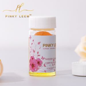 Nettoyant pour pince à épiler Pinky leem, végan, marque privée, ingrédients adhésifs, éponge noire, boules Navina, nettoyant pour pince à épiler - Product Image 5