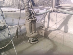 Pompe de drainage et de déshydratation Tsurumi KTD, pompe submersible pour travaux de construction - Product Image 3