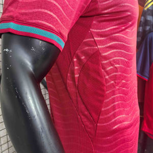 Maillot de football de l'équipe nationale du Portugal 100% polyester version joueur personnalisable avec nom et numéro T-shirt Portugal - Product Image 3