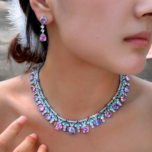 Set Perhiasan Oval Pink dan Ungu yang Anggun dengan Zirkonia Kubik Bentuk Oval dan Enamel Hijau untuk Wanita, Perhiasan Pesta Malam, Hadiah Perhiasan - Product Image 2