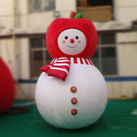 Bonhomme de neige gonflable moelleux avec chapeau pomme pour la décoration de scène extérieure des centres commerciaux de Noël