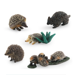 Modèles de figurines d'animaux sauvages réalistes en PVC miniature mignons, ensemble de jouets de la famille des hérissons - Product Image 2