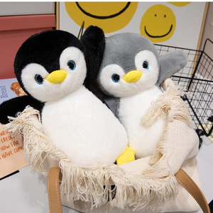 Vente en gros d'usine : Peluches Kawaii, Pingouins Lumineux, Jouets en Peluche Doux Personnalisables - Product Image 5