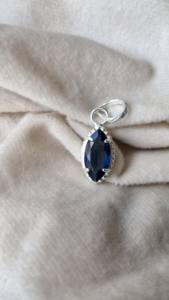 Pendentif marquise en topaze bleue de Londres de qualité supérieure en argent sterling 925 cadeau de bijoux faits à la main pour - Product Image 4