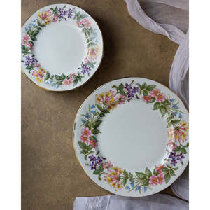 Servizio di piatti in porcellana Paragon Country Lane per 6 persone, prodotto in Inghilterra - Product Image 3