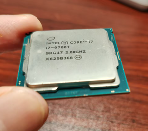 สำหรับซีพียูเดสก์ท็อป Intel Core i7-9700T รุ่นที่ 9 ความเร็ว 2.0GHz ถึง 4.3GHz 8 คอร์ 12M LGA-1151 14nm สถาปัตยกรรม 8 คอร์ประสิทธิภาพสูง SRG17 - Product Image 5