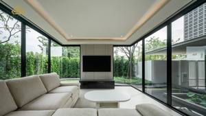 Villa moderne de luxe à deux étages de style chinois avec pierre à motifs et terrasse couverte, service de rénovation et de conception - Product Image 3