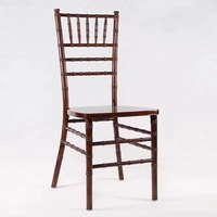 Chaise Chiavari en bois massif de hêtre empilable MULIGNA pour hôtel, événements, mariages, banquets, réceptions, chaises de salle à manger, chaises d'hôtel