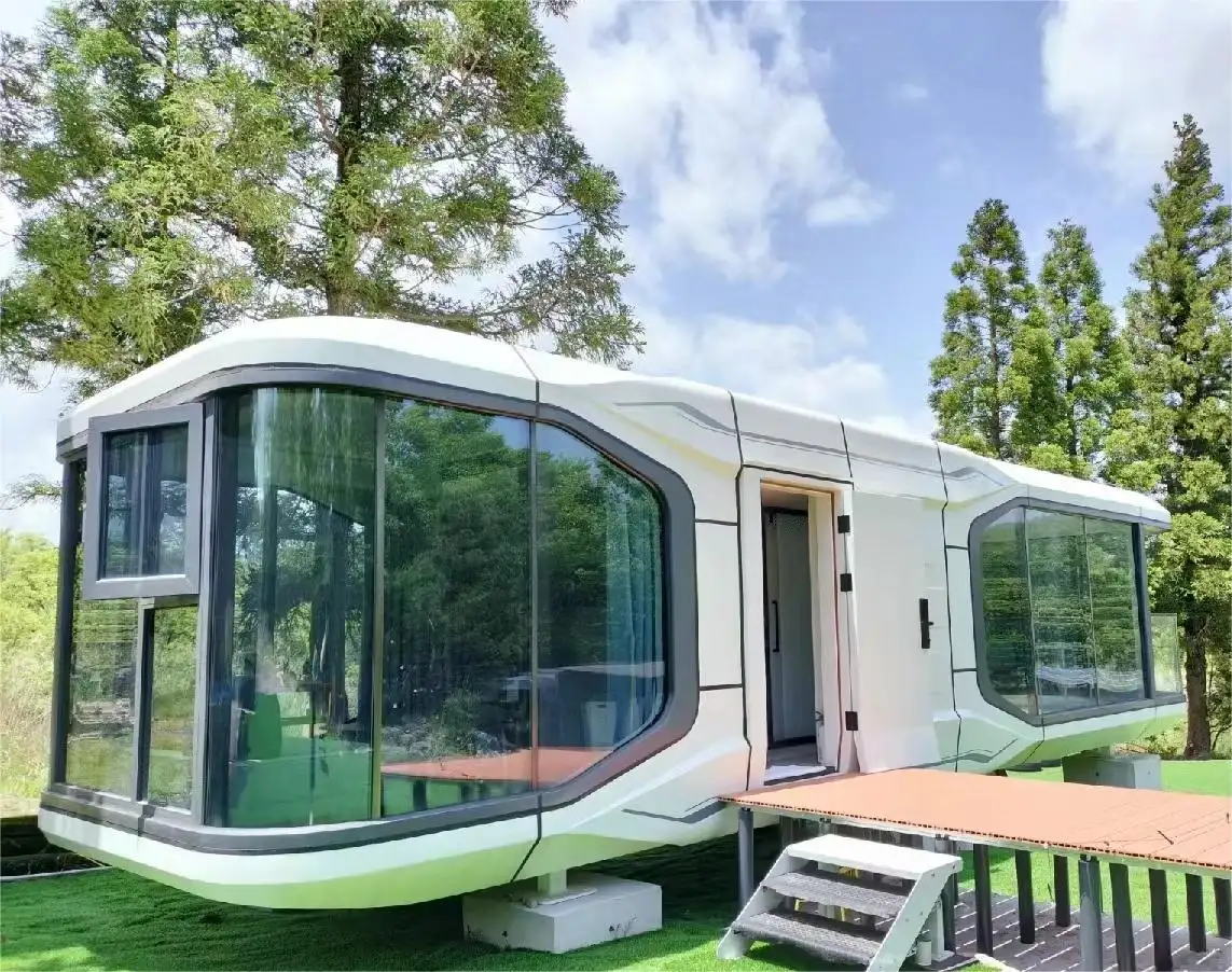 Japonya için özelleştirilmiş uzay kapsülü ev