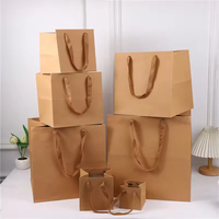 Sacs cadeaux carrés personnalisés en papier kraft avec poignée pour l'emballage de fleurs et de gâteaux, sacs de courses avec logo
