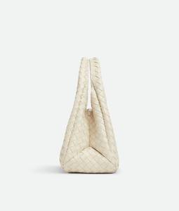 Bolso de Mano Bottega BV Travel Campana Clutch Archival Silhouette, en Cuero Genuino Intrecciato, con Cierre Abierto, de Lujo Veneta - Product Image 4