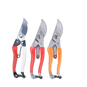 Sécateur classique en acier inoxydable à lames croisées, diamètre de coupe 20-30 mm, manche bicolore rouge-orange, outils de jardinage - Product Image 1