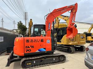 Mini excavatrice Hitachi d'occasion de haute qualité ZX35 importé du Japon pompe de 5-8 tonnes moteur Cummins de 7 tonnes pelle sur chenilles de 5-8 tonnes - Product Image 5