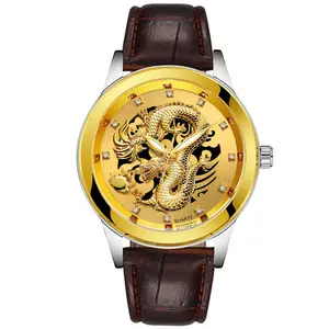 De Lujo en relieve dragón Relojes hombres reloj de moda de oro instaladores de diamantes reloj de cuarzo reloj Relogio Masculino Erkek Kol Saati