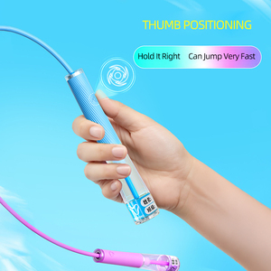 <span class=keywords><strong>Corde</strong></span> <span class=keywords><strong>à</strong></span> <span class=keywords><strong>sauter</strong></span> rapide de haute qualité pour enfants et adultes, avec poignées longues, cordes segmentées de 4,5 mm pour exercices aérobiques - Product Image 5
