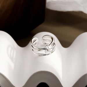 Anillo de Compromiso Dylam Estilo Metálico, Nuevo Anillo de Moda con Nudo, Plata de Ley 925, Joyería de Compromiso - Product Image 2