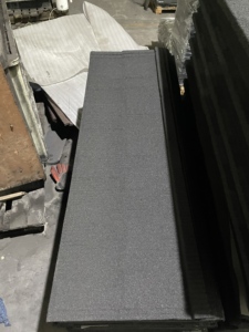 Tegole metalliche rivestite in pietra leggera isolamento termico e ignifugo per la costruzione di tegole a prova di fuoco sicure per la propria casa - Product Image 5