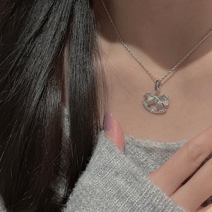 Pendentif en argent S925 vintage simple et élégant avec un design de niche, pendentif en bronze brossé pour la année, breloques en argent pur - Product Image 3