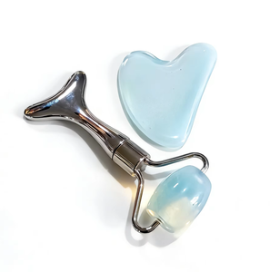 Ensemble de rouleaux de glace pour le visage en jade mini en forme de poisson, pierre précieuse opale de couleur bleu clair, pour cadeau - Product Image 1