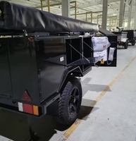Luxe 4x4 Mini Voiture Camping Récréatif RV Voyage Remorque Petit Véhicule Tout-Terrain avec Accessoires High-Tech