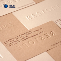 Cartes de visite personnalisées de luxe minimalistes gaufrées en gros, inserts d'emballage haut de gamme en carton offset, prix usine OEM en vrac