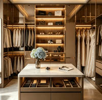 Système de rangement pour dressing moderne haut de gamme laqué avec évier et crédence, dressing en bois sur mesure
