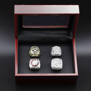 <span class=keywords><strong>NHL</strong></span> 1961 2010 2013 2015 <span class=keywords><strong>Chicago</strong></span> Blackhawks Championship Ring 4 Piece Set Ice Hockey Fan Souvenir Factory Direct - Product Image 2
