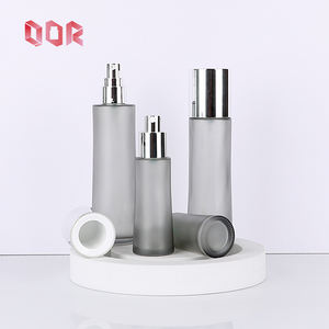 Flacons pulvérisateurs en verre noir à fine brume de 30-120 ml pour cosmétiques, émulsion aqueuse, essence, crème pour le visage, nettoyant facial - Product Image 1